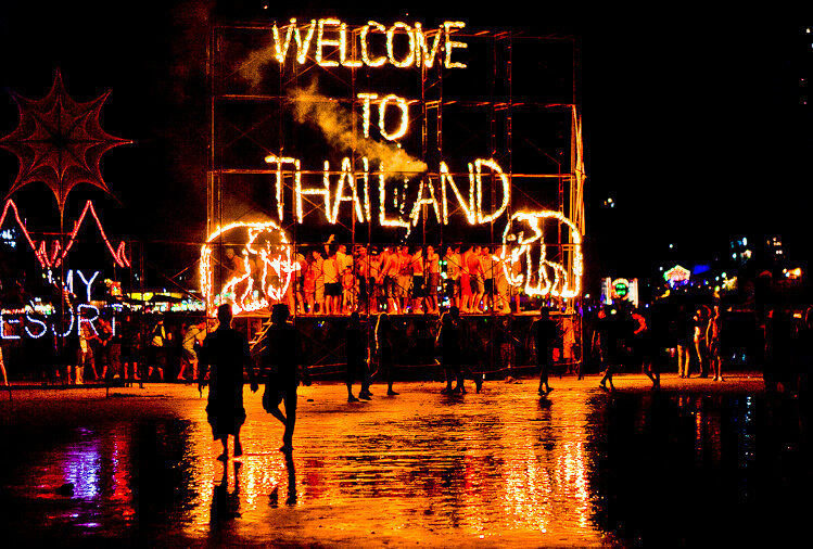 thailand trip full moon party