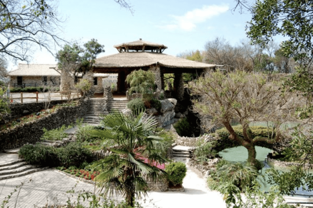 things to do in san antonio Japanese Tea Garden