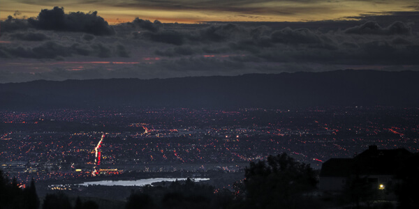 Night falls over Silicon Valley via Flickr