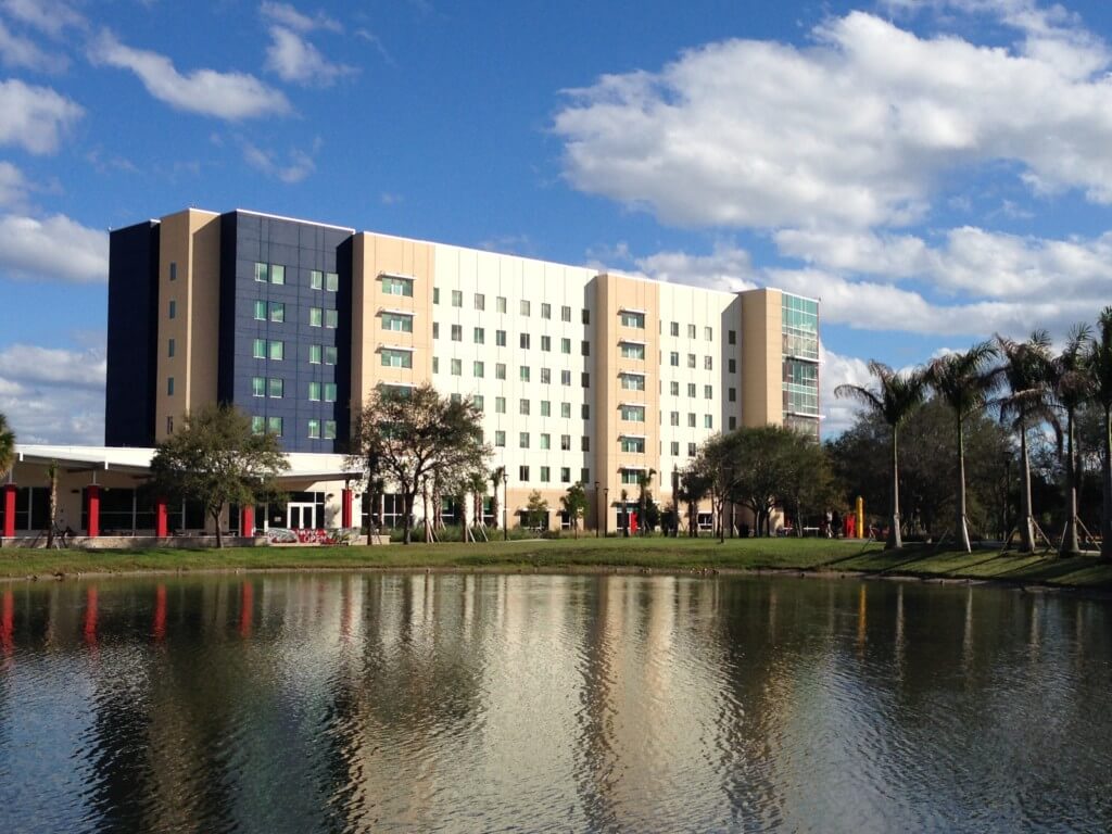 fau