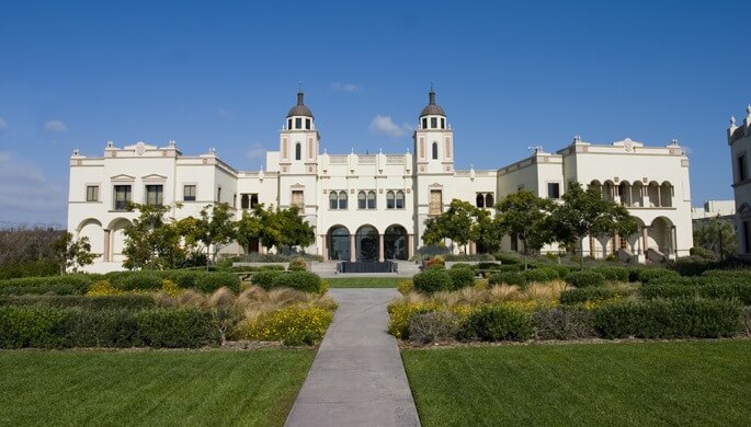 10 university of san diego professors who 39 ll keep you what do u write in a cover letter