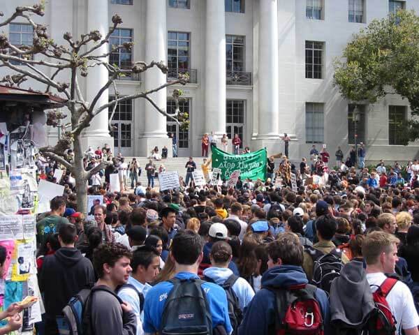 Berkeley_anti-Iraqi-war_protest