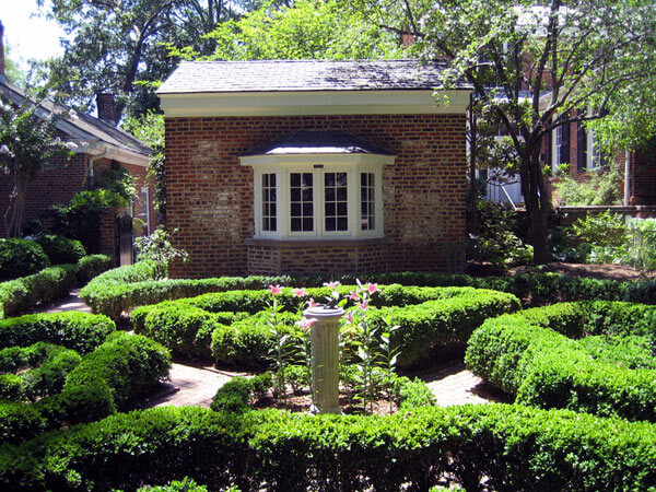 founders garden