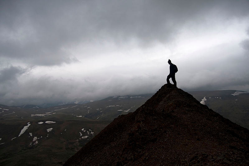 https://commons.wikimedia.org/wiki/File:Hiker_(5302422150).jpg