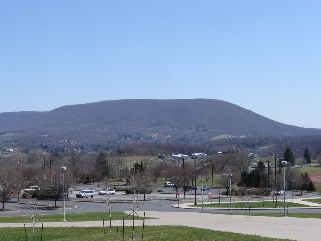 Mount_Nittany2