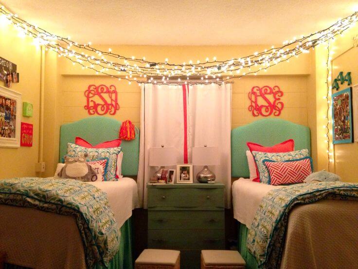 21 Borderline Genius Ways to Make Your Dorm  Room  Calm AF 