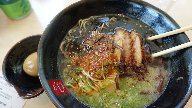 eat ramen in los angeles during the winter