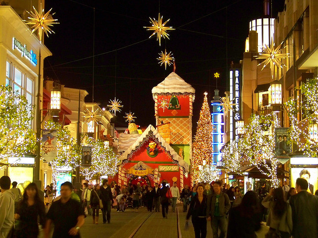 Go to the grove in los angeles during the winter 