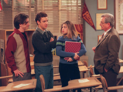 In Boy Meets World, the cast has classes with friends.