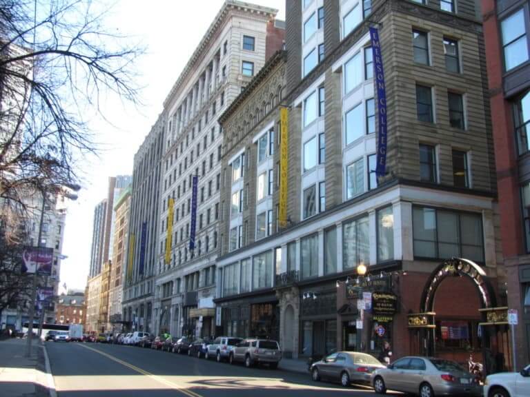 emerson college best journalism schools