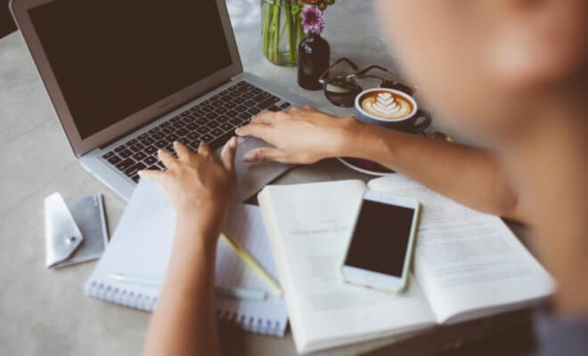 cms guide to writing a bomb af cover letter college magazine bomb cover letters