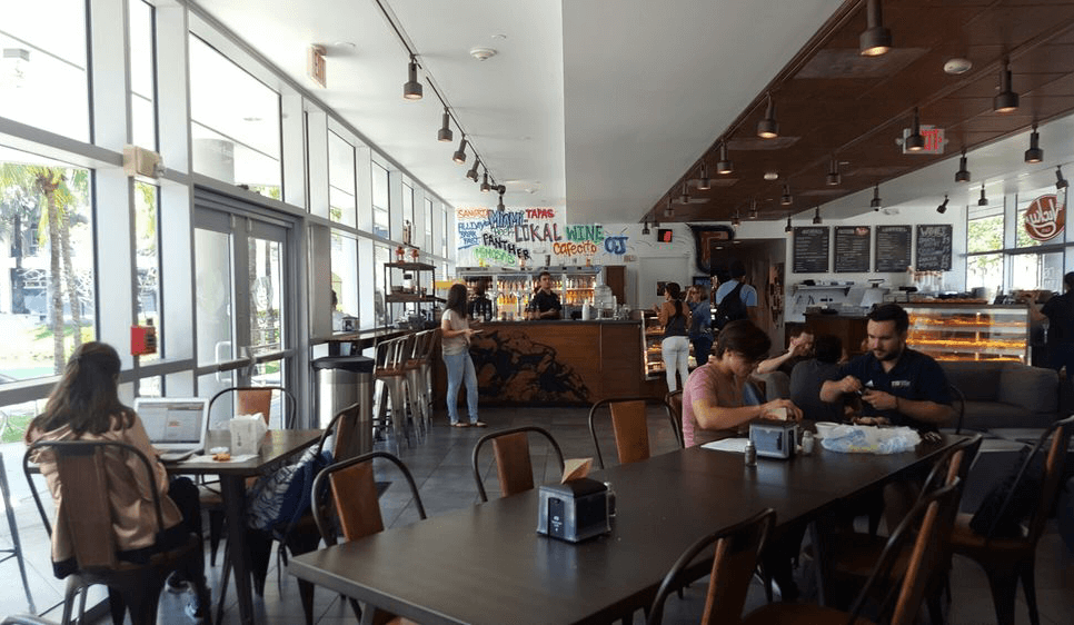 vicky cafe at fiu