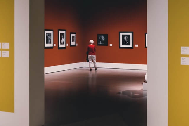 art gallery 