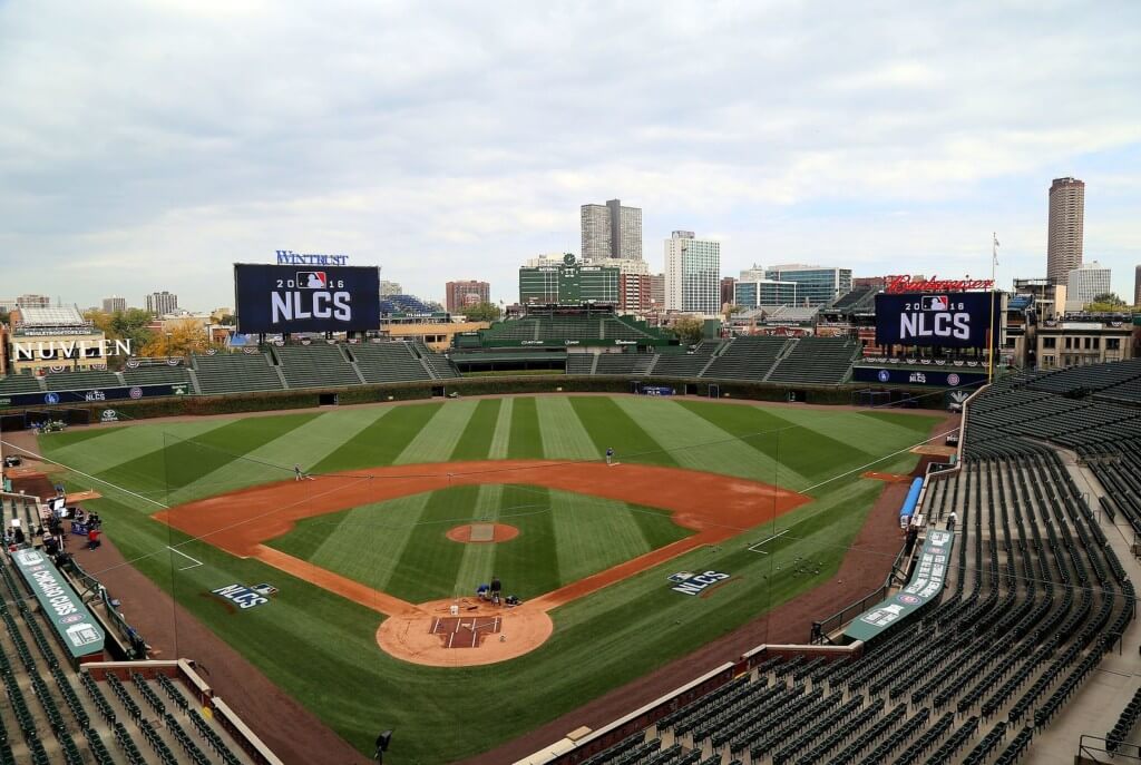 wrigley field chicago