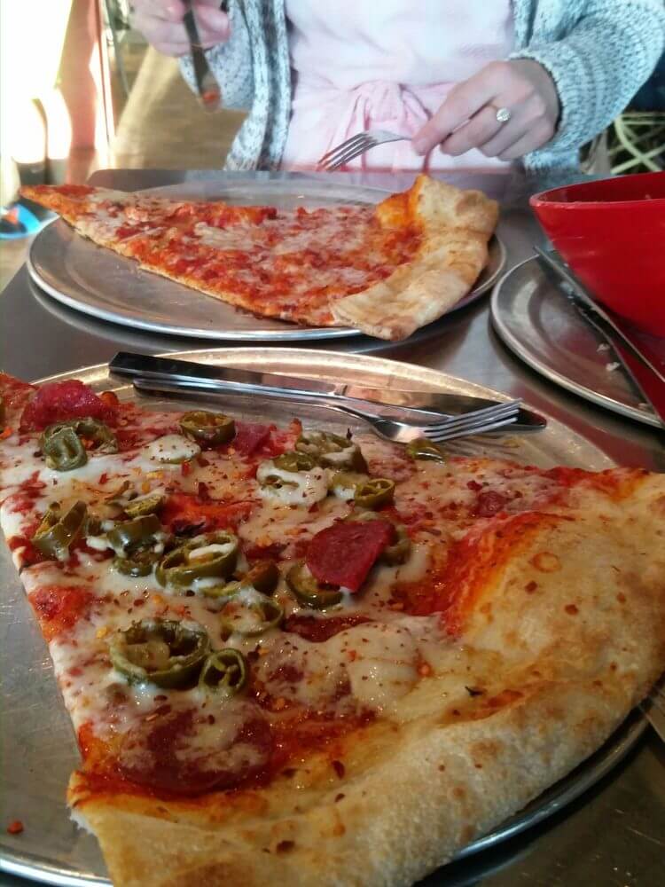 Lazy Moon Pizza orlando