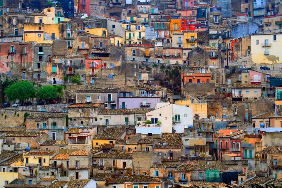 Sicilian neighborhood