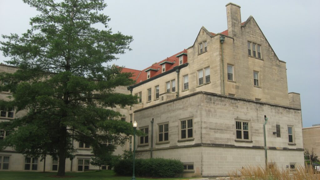 eiu safest college campuses