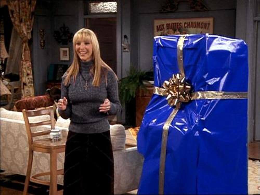 15 Friends TV Show Gifts for Your Lobster ⋆ College Magazine