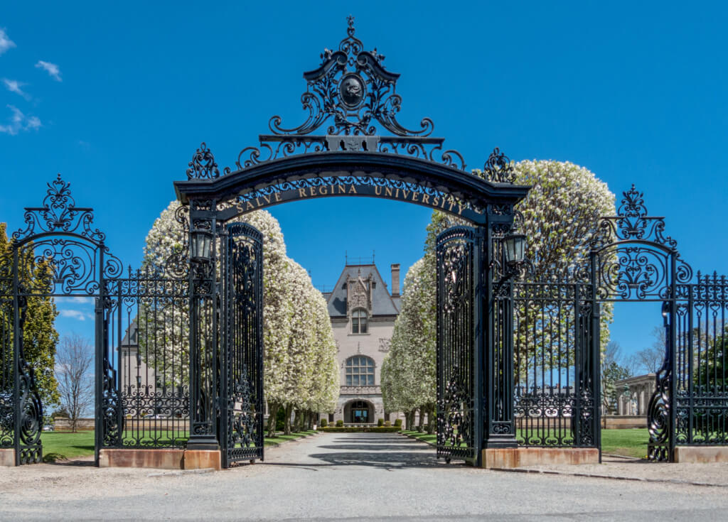 surf school salve regina