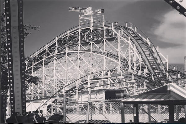 The cyclone rollercoaster instagram spots in NYC