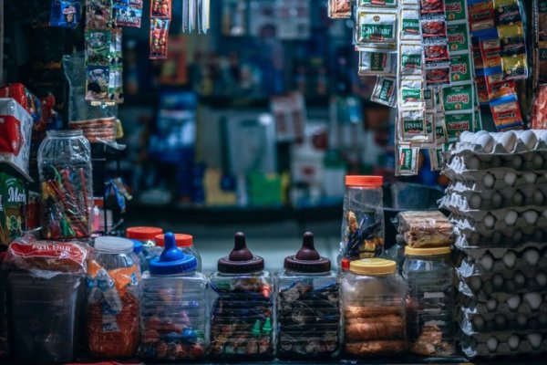 convenience store, candy, dairy