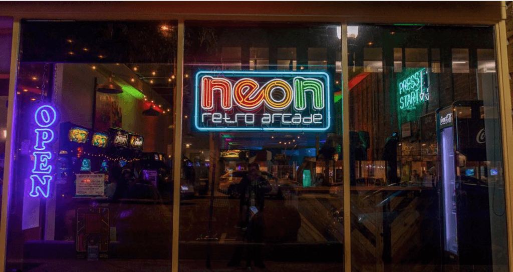 Neon Retro Arcade