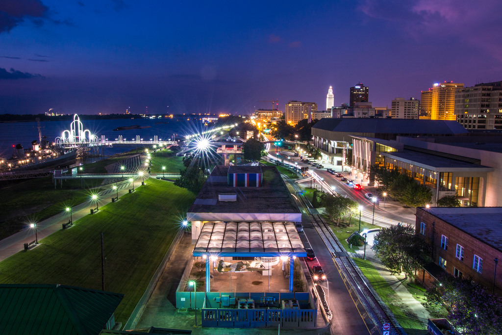 downtown Baton Rouge at night