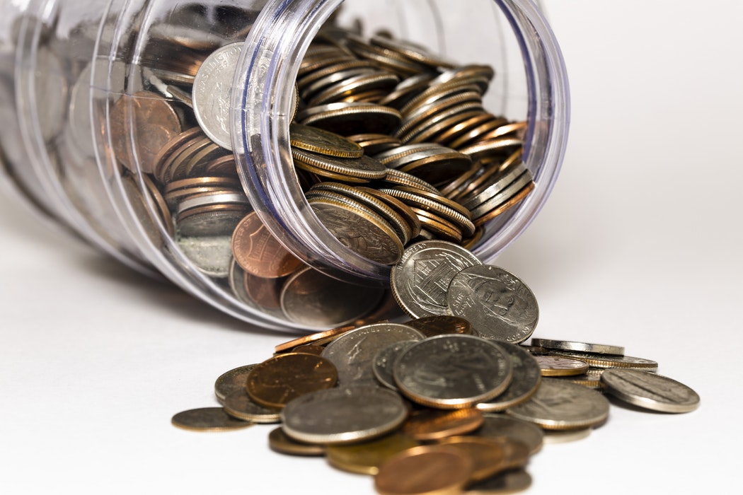 coins in jar ways to save money