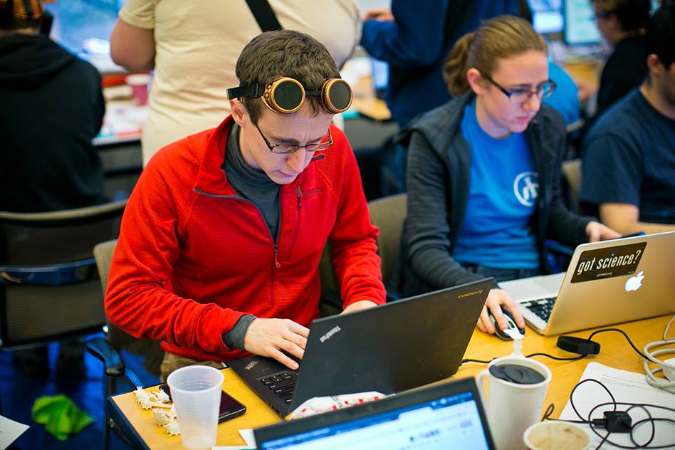 10 Best Colleges for Computer Science Gurus - College Magazine