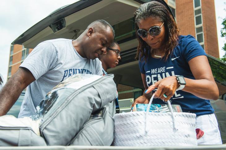 penn state parents helping student move in day