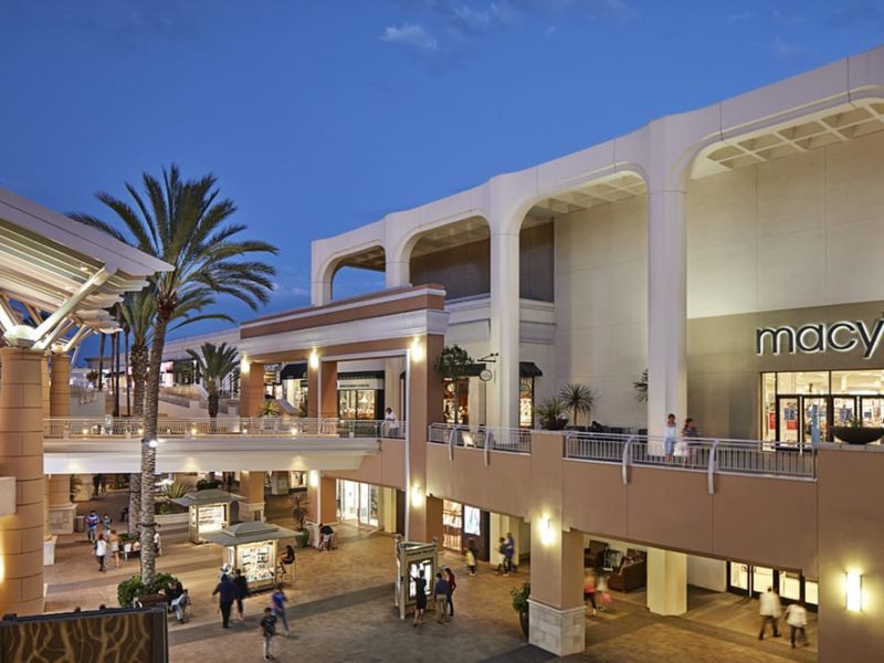 fashion valley mall san diego state chill spot