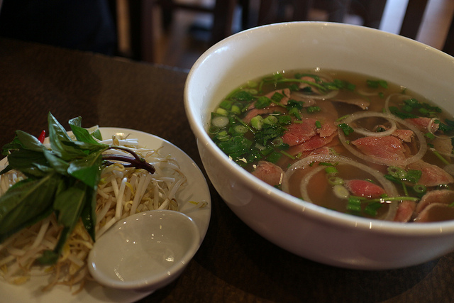 pho best date spots at temple