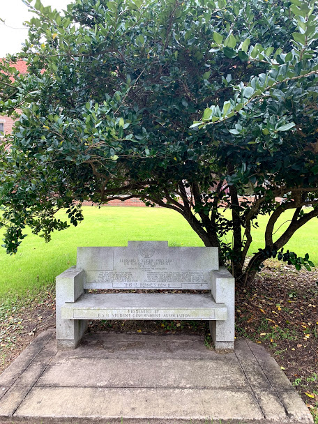 Romantic spots on campus