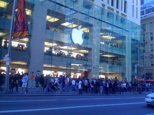 apple store millennial generation