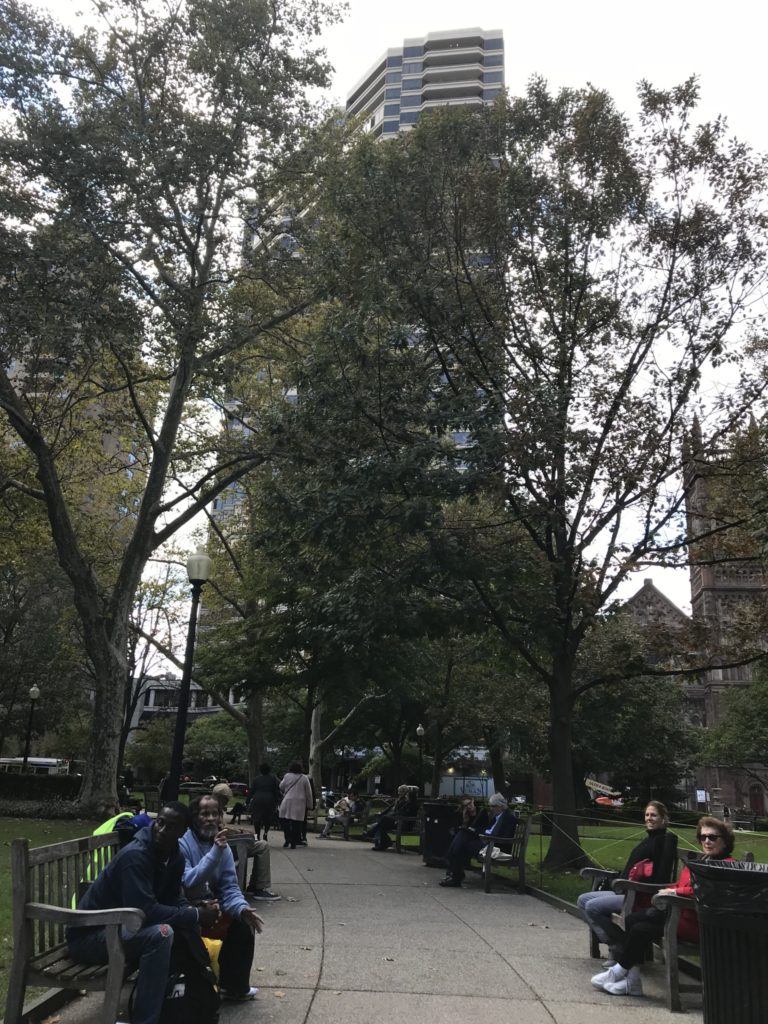 rittenhouse square things to do in philadelphia