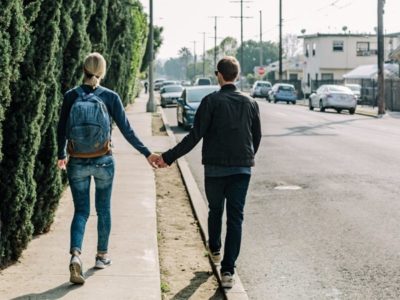 science of love couple holding hands