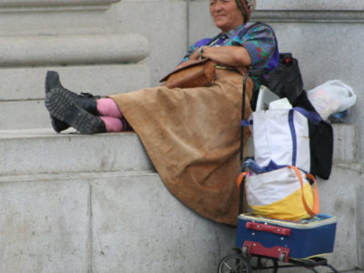 students help homeless lady