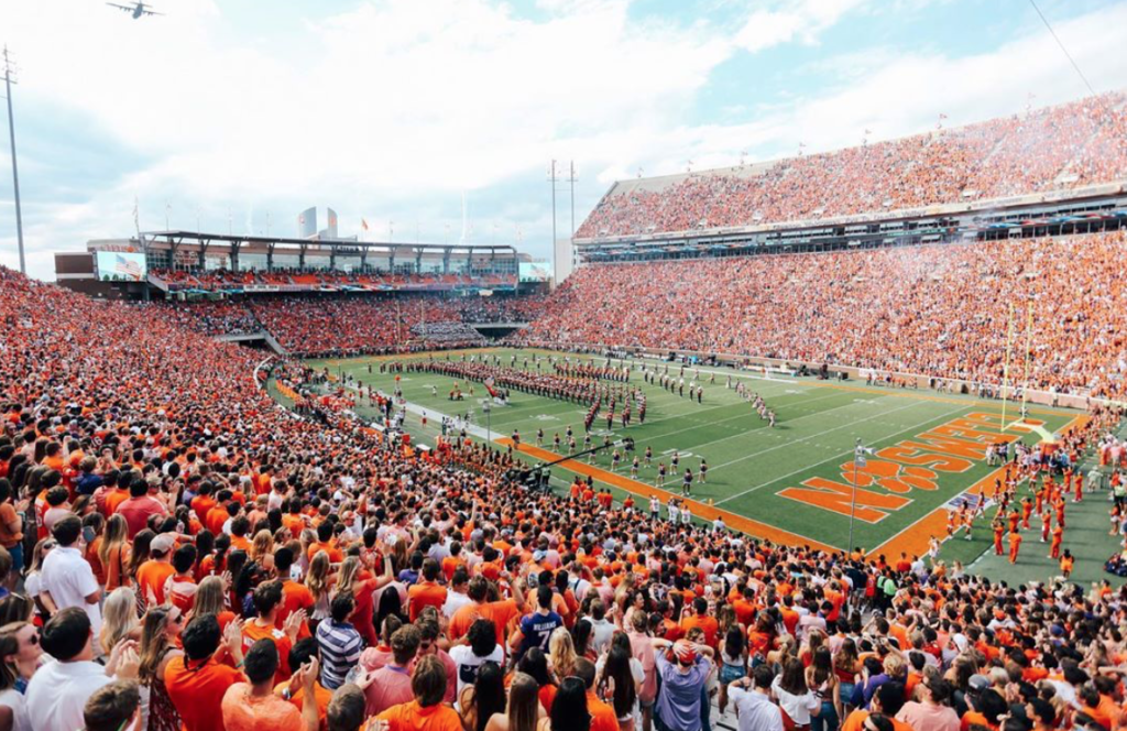 top 10 universities for tailgating