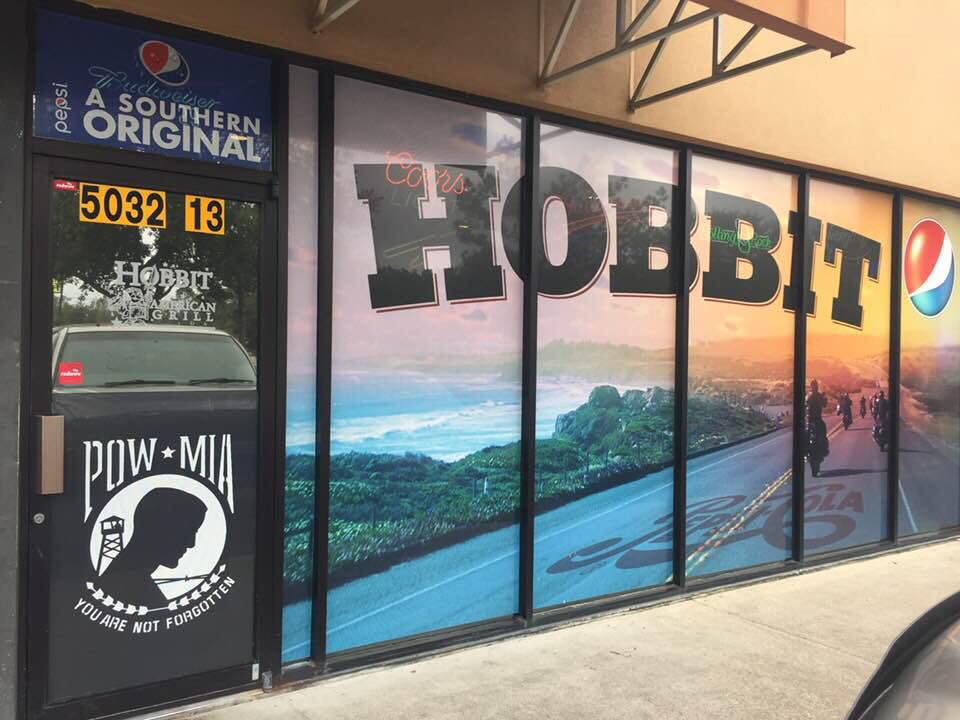 hobbit restaurant 