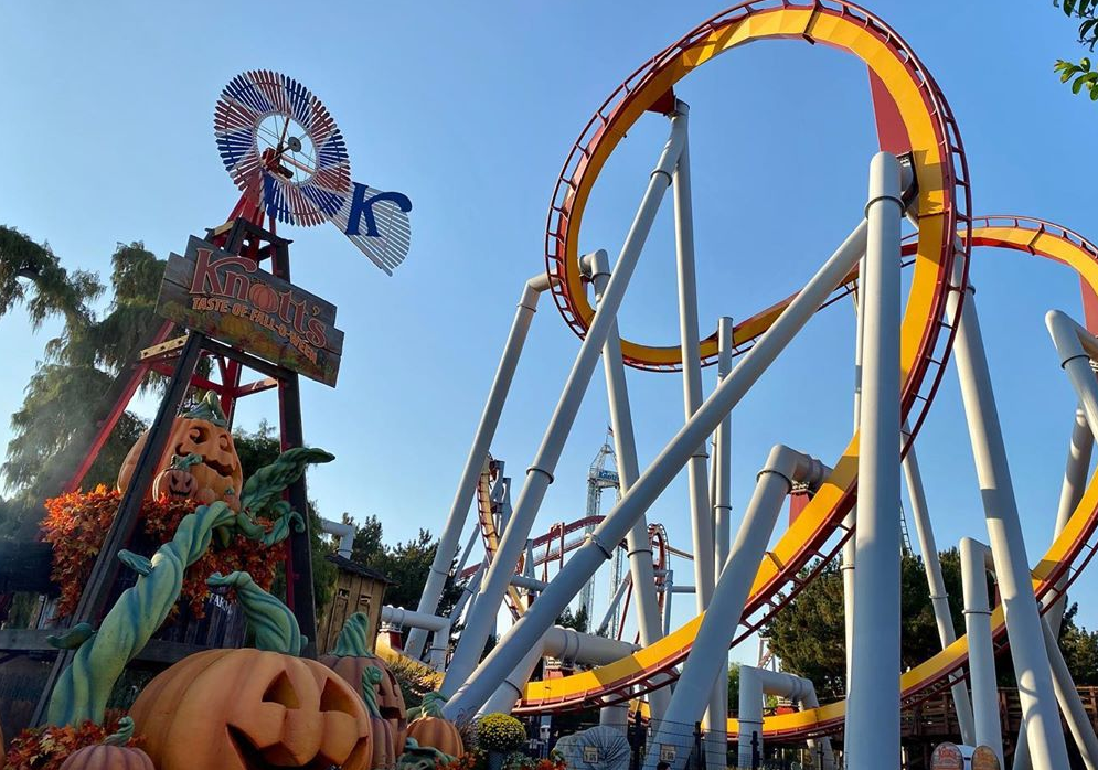 Halloween decorations stand in the foreground in front of the Silverbullet rollercoaster.