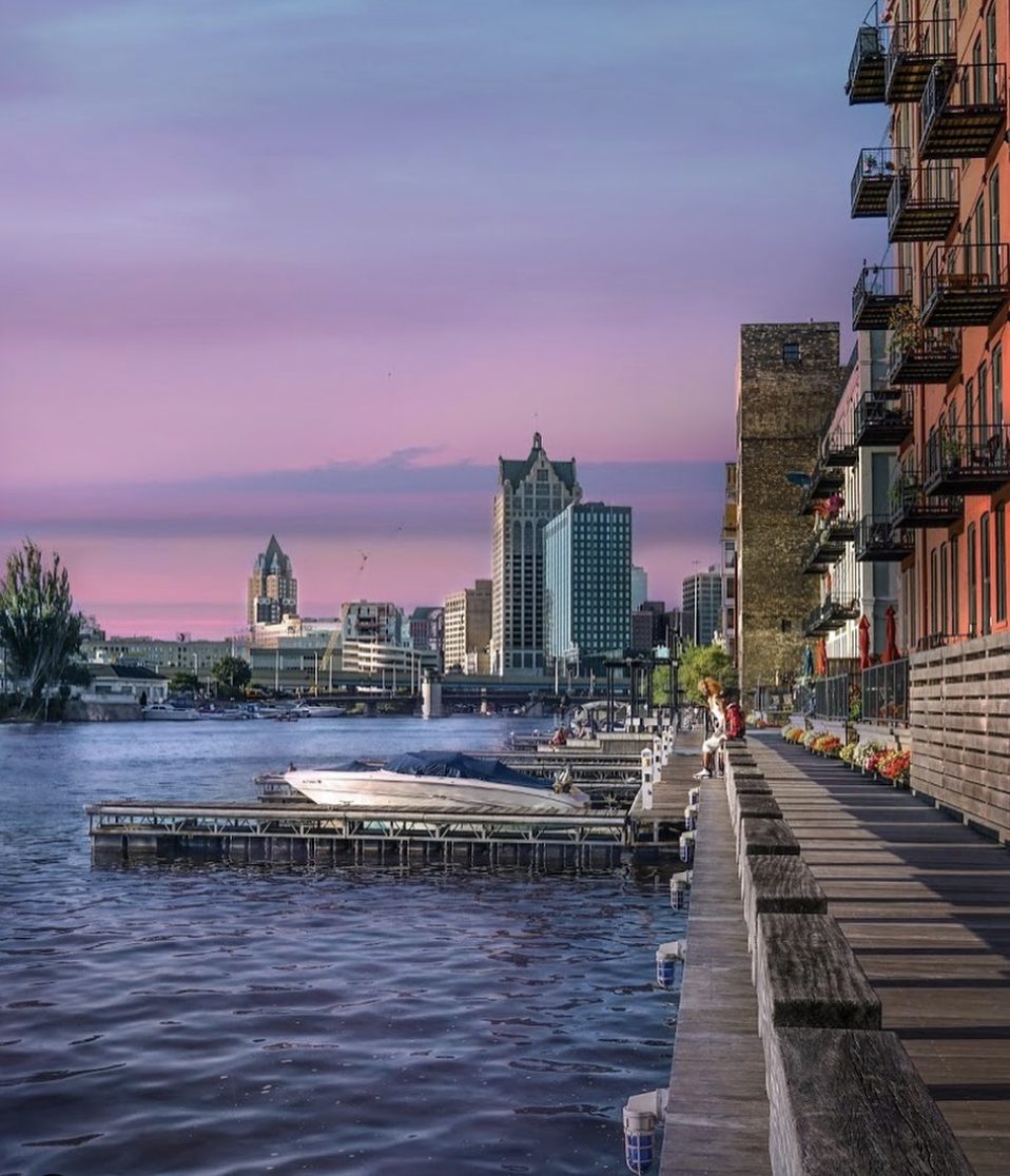 Milwaukee River Walk