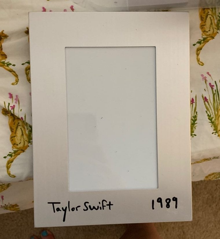 taylor swift gifts