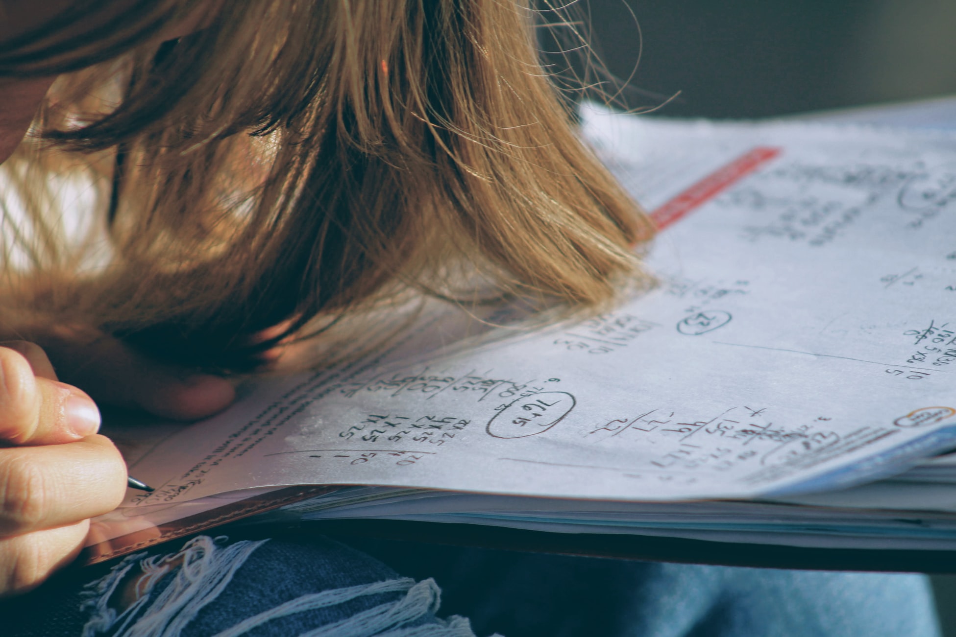 girl doing math