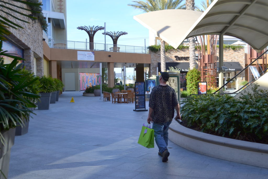 anaheim gardenwalk
