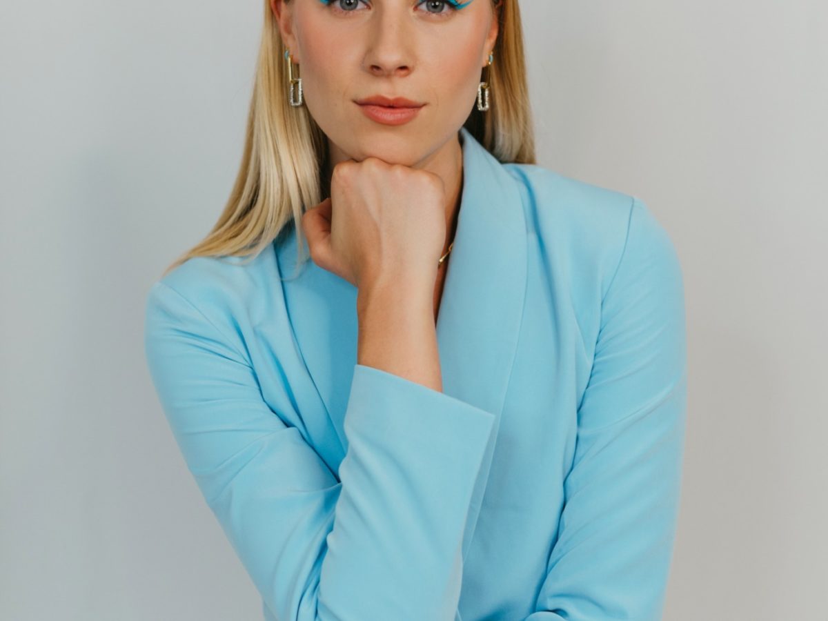 From Neuroscience to Fashion Emma Oleck Talks About Changing Career Plans