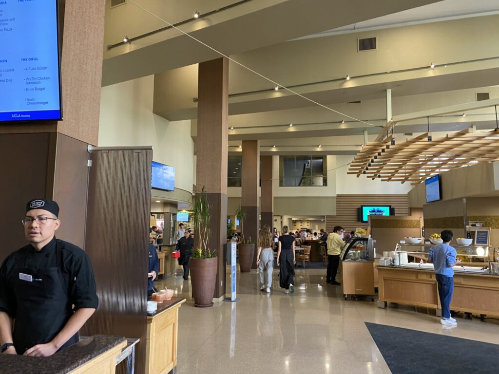 Photo of the interior of De Neve Dining Hall