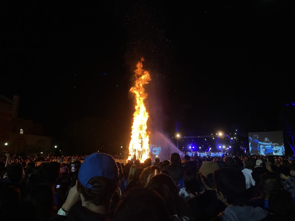 Photo of a student event, a bonfire, to celebrate the UCLA v USC game