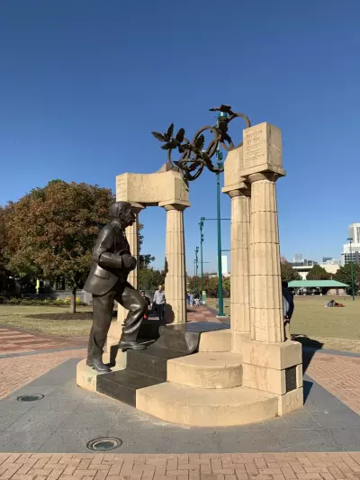 Centennial Olympic Park things to do in atlanta under 21